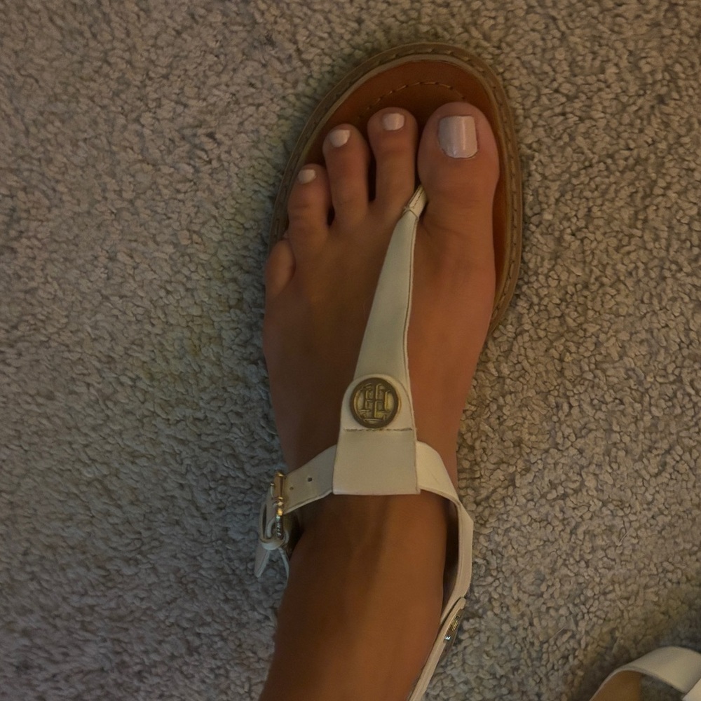 Tommy sandals
